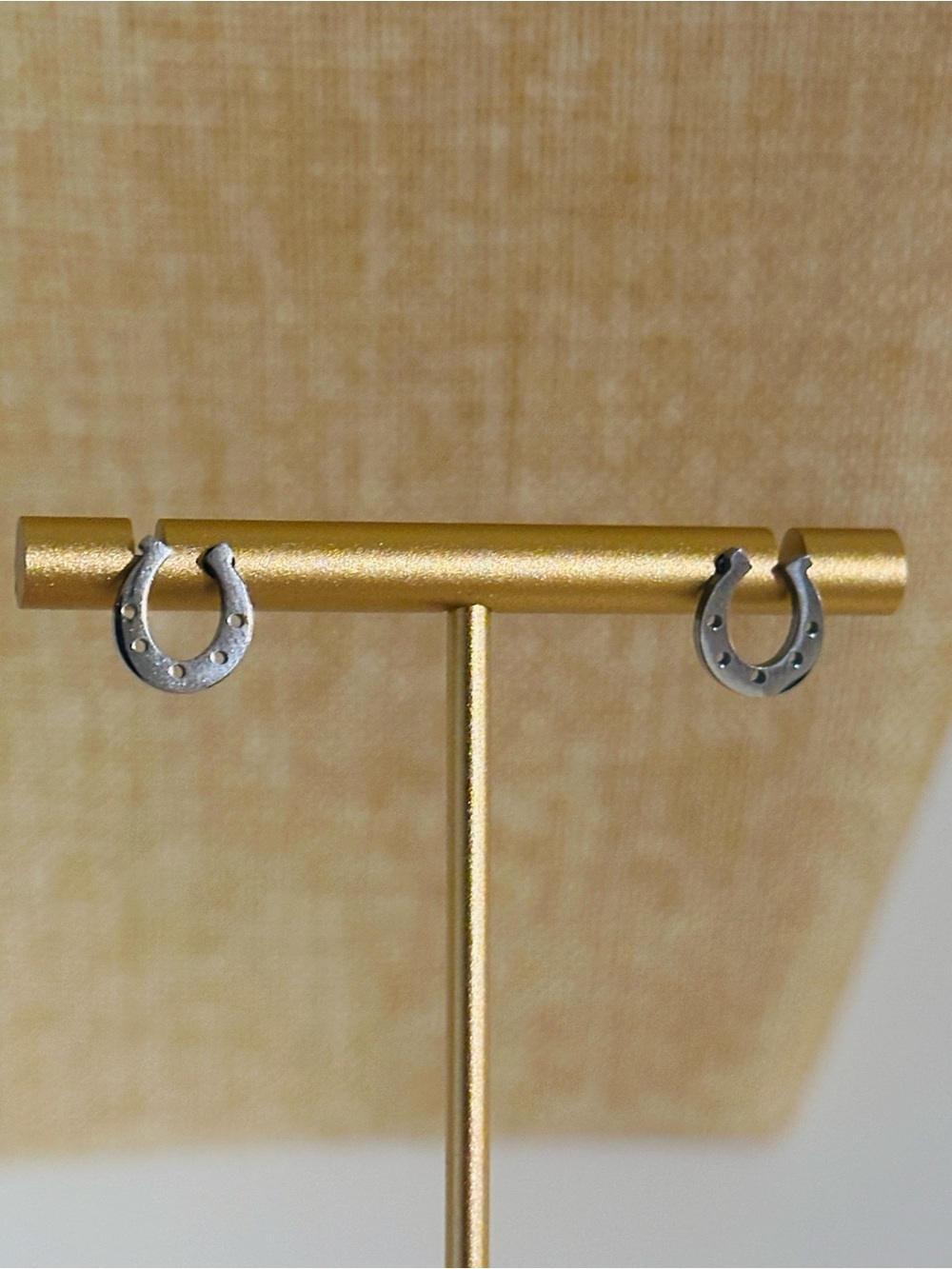 Fashion Jewelry Silver Horseshoe Hoop Earrings - Silver